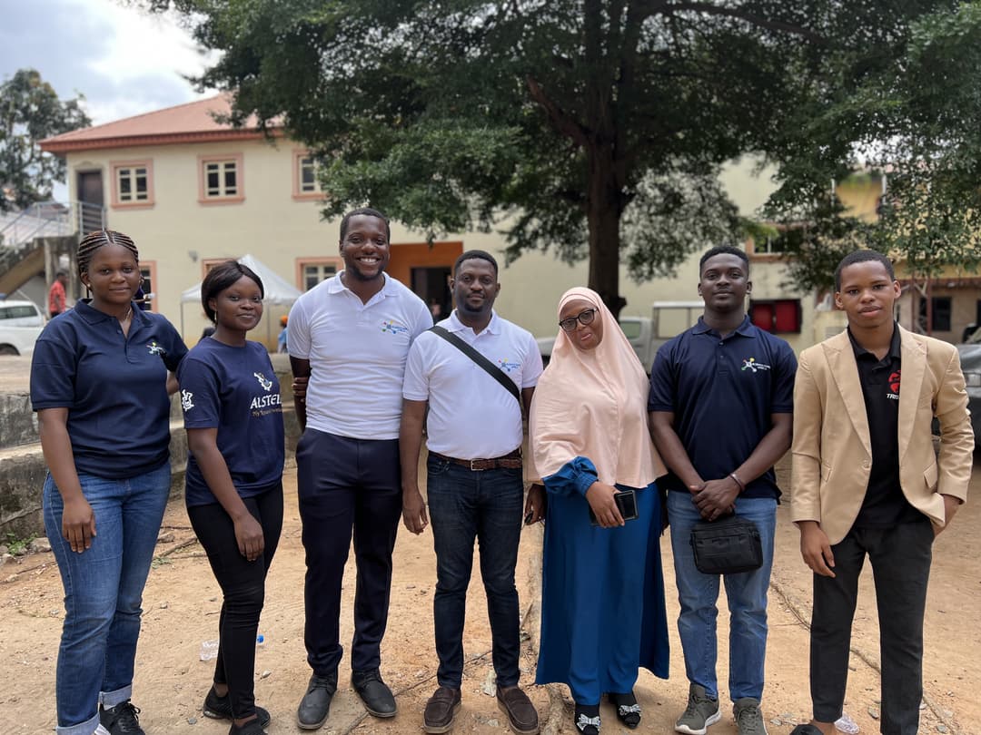 illustration of people working together